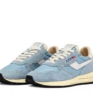 Autry Women's Blue and Cream Athletic Shoes